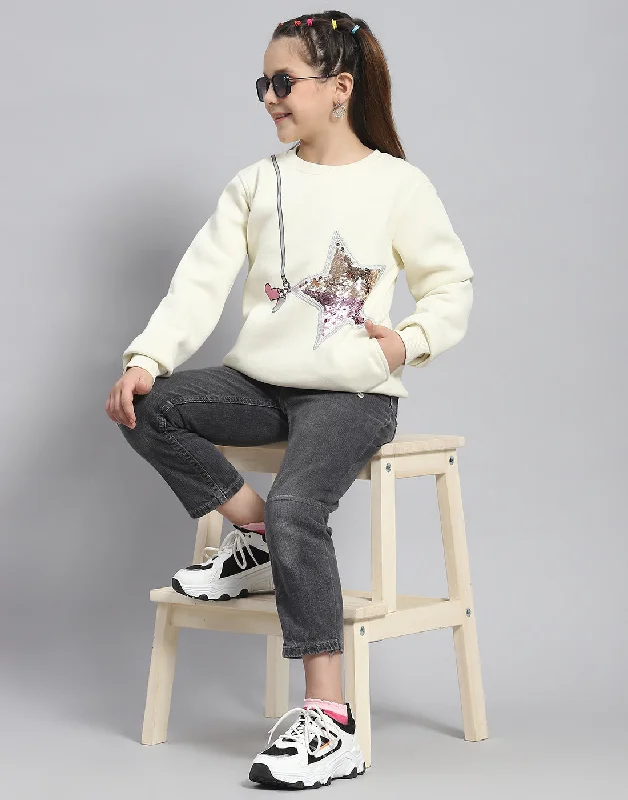 Girls Cream Embellished Round Neck Full Sleeve Sweatshirt