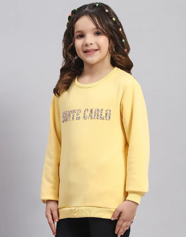 Girls Yellow Embellished Round Neck Full Sleeve Sweatshirt