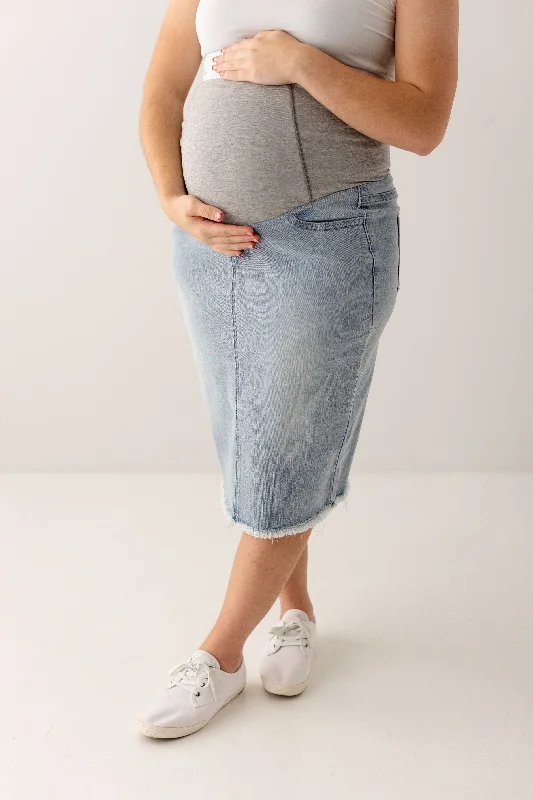 'Alanna' Maternity Denim Skirt in Light Wash